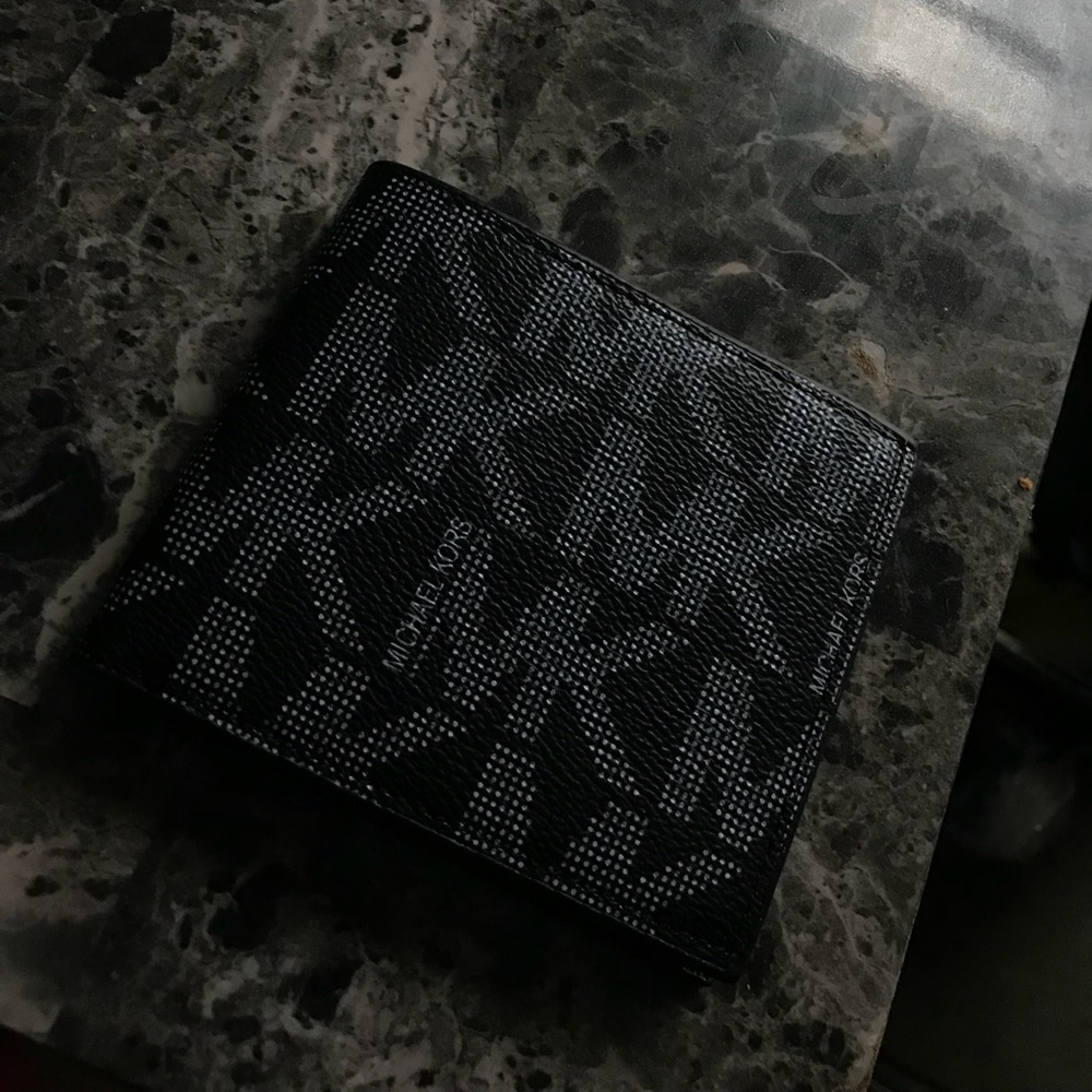 Men Michael kors wallet
